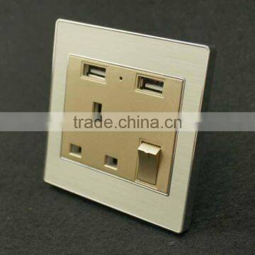 Top Quality ce Certified Powerpoint Wall Switch Socket With Usb Port photo-5