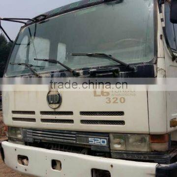 Used Nissan V8 Truck photo-2
