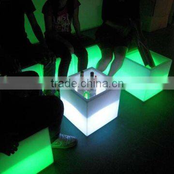 LIGHT CUBE BUCKET/ENTERTAINMENT COOLING POT/ILLUMINATED LOUNGE FURNITURE