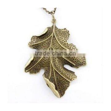 fashion leaves pendant necklace,metal alloy,fashion jewelry