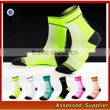 FXS143 Wholesale Mens Custom Sports Running Cycling Socks