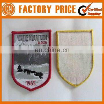 Promotional Cheap Custom Embroidered Textile Badge