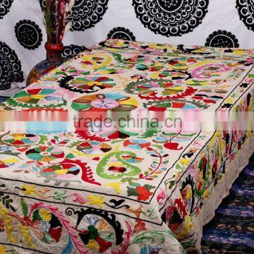 Suzani Modern Flower Tapestry Vintage Embroidered Bedspread Hippie Gypsy Trendy Wall Tapestry photo-3