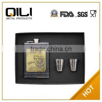 gift set plate stickup on leather stainless steel hip flask with cups