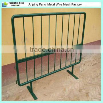 Powder coated crowd control barrier with best price