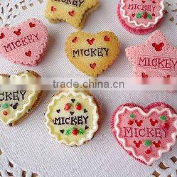 wholesale cake brooch