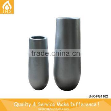 Outdoor Western Style Large Black Fiberglass Flower Pots