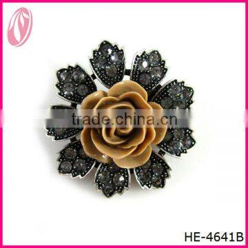 Costume Black Gemstone Brooch Pin with Big Flower Inlaid