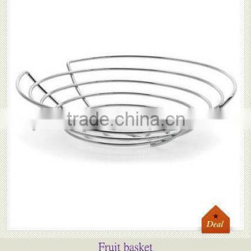 Wrought iron round fruit basket