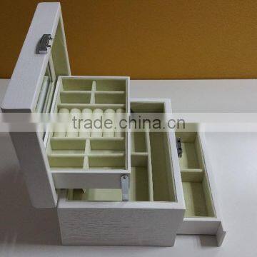 Automatically open 3 layer small wood jewelry box