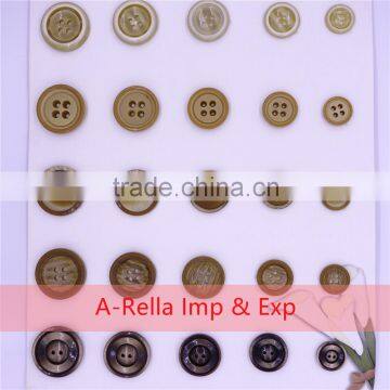 Round Shape 4 Holes Buttons for Garment Resin Materials photo-3