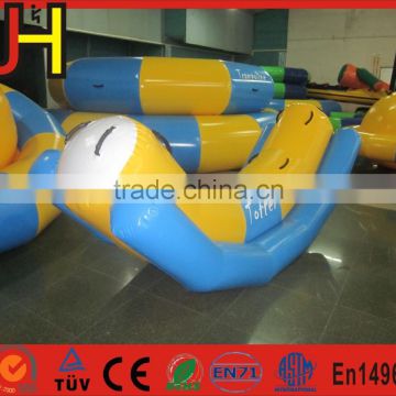 Size 4x0.5m Playing Inflatable Water Seesaw Toys On Water Summer