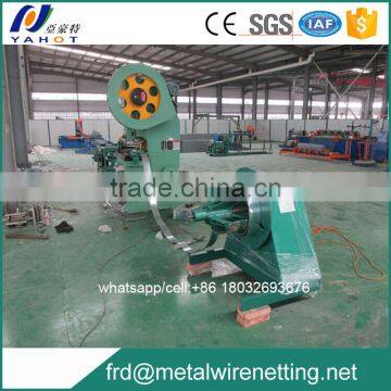 Alibaba China Barbed Wire Making Machine/boundary/Razor Barbed Wire