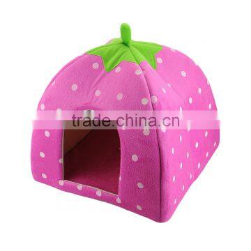 New Arrival Foldable Strawberry Shape Sponge Pet House dog Bed Cute Pink L