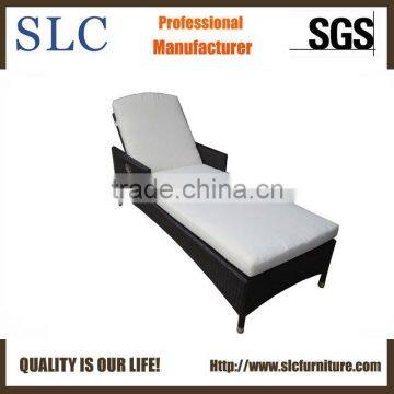 Outdoor Rattan Chaise Lounge (SC-B8887)