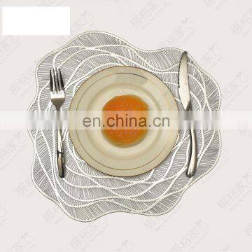 INS Creative Flowers and Roses Gold Stamp Hollow-out Heat Insulation Mat PVC Table Mat Plate Mat photo-5