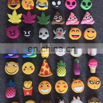 Portable Cute Cartoon Smile Emoji Power Bank 2600mAh photo-2