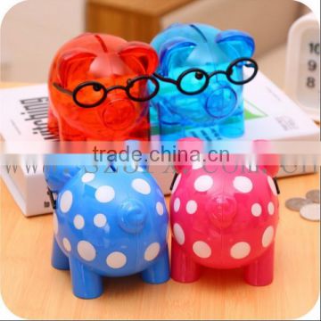 plastic pig piggy bank for kids, make design plastic pig piggy bank, China manufacturer OEM design plastic piggy bank