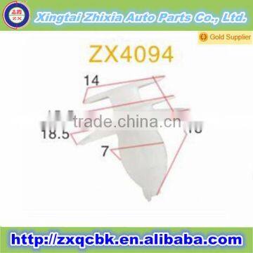 zx Auto Spare Parts Car Clips/Auto Plastic Tree Clips Fasteners photo-4