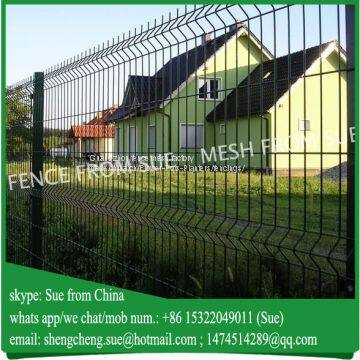 3D curved Green vinyl coated welded wire mesh fence panel for home