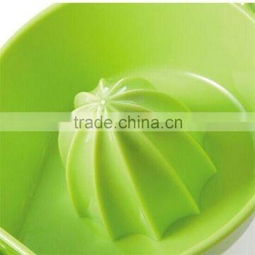 Strainer Design Juicer Plastic Citrus Hand Lemon Orange Squeezer photo-5