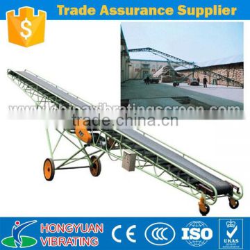 Soil belt conveyor with large conveying capacity for loading and unloading