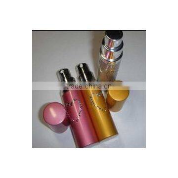 Popular in beautiful girls wholesale lipstick pepper spray