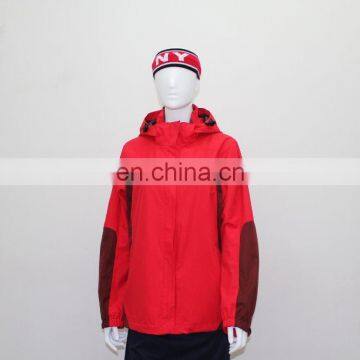 Outdoor Sportswear Softshell Hoodie Waterproof Winter Jacket for Men