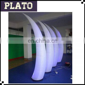 2016 custom lighted decorative pillar, mutil-color LED inflatable curved cone for wedding decoratiion