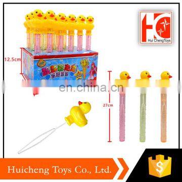 2017 wholesale toys kids outdoor toys cartoon duck bubble wand cheap china toys with whistle