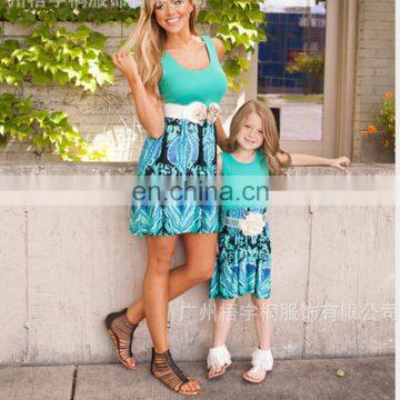 2019 Mother and Daughter Knee-length Dress Family Look Green Printed Dress Mom and me Sundress (this Link for WOMAN) photo-2