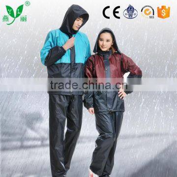 YANLI 100%waterproof, polyester rainsuit /wholesale raincoats