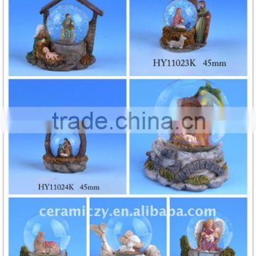 Polyresin waterglobe nativity set assorted