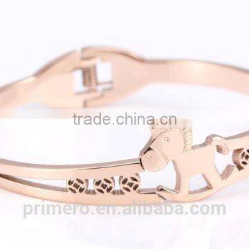 Custom Jewelry 316l Titanium Steel Rose Gold Plated Charm Bracelets Horse Bangles photo-4