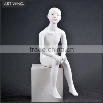 black display electroplating childrens form mannequins