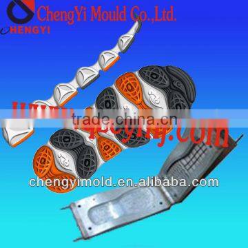 Shoe mould (TPR trackl shoes)