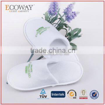 cheap embroidery men's slipper white closed toe custom logo slippers