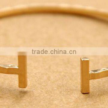 New Classic Type Style Bangle Bracelet photo-6