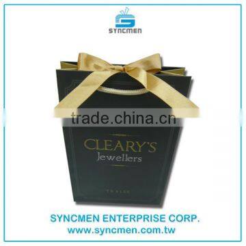 Carrier paper bag Packaging Customized Luxury Recycle promotional Paper Bag