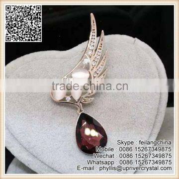 Angel Wings Crystal Pendant Brooch Ruby Diamond Rhinestone Brooch Pin