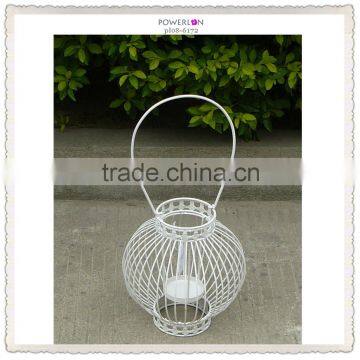 White metal lanterns for wedding decoration favors