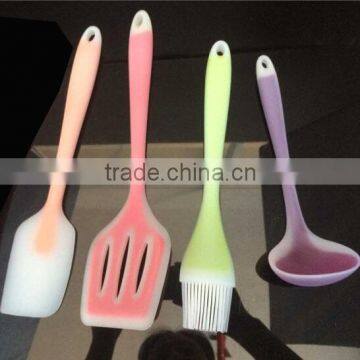 Fashion Design Silicone and Nylon Material Kitchen Utensils for cooking