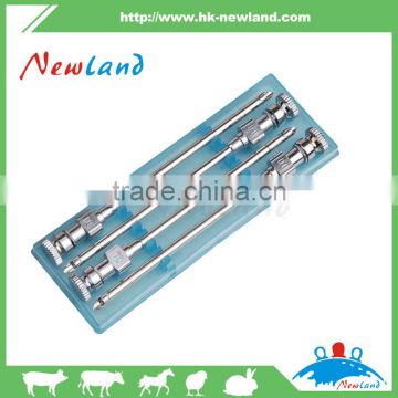 Brass backbone veterinary needle for cow horse sow pig poultry