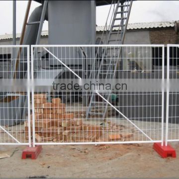 crowd control barriers