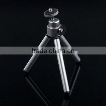 New 2014 Universal Mini Tripod Stand for web cam and digital camera