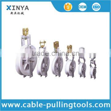 Hook or clevis style single sheave stringing pulley block suitable for ACSR