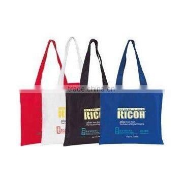 Nonwoven handbag with silk printing