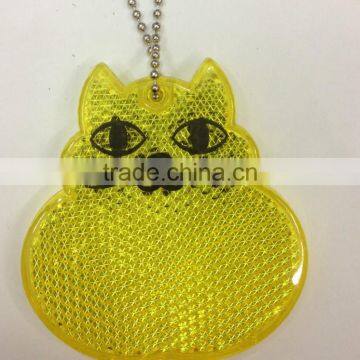 PMMA Safety Reflector Hanger on Kids Bags photo-3