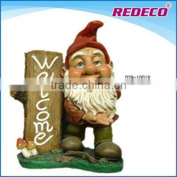 Resin garden decor gnome