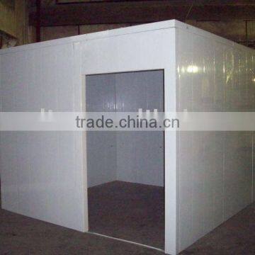 Cam lock PU sandwich panel